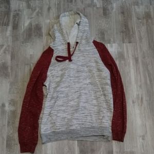 large white and maroon sweatshirt
